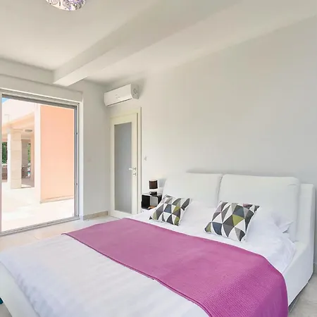 Liv Holiday home