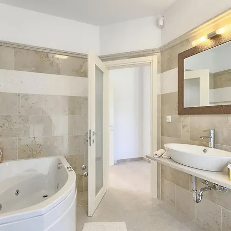 Liv Holiday home